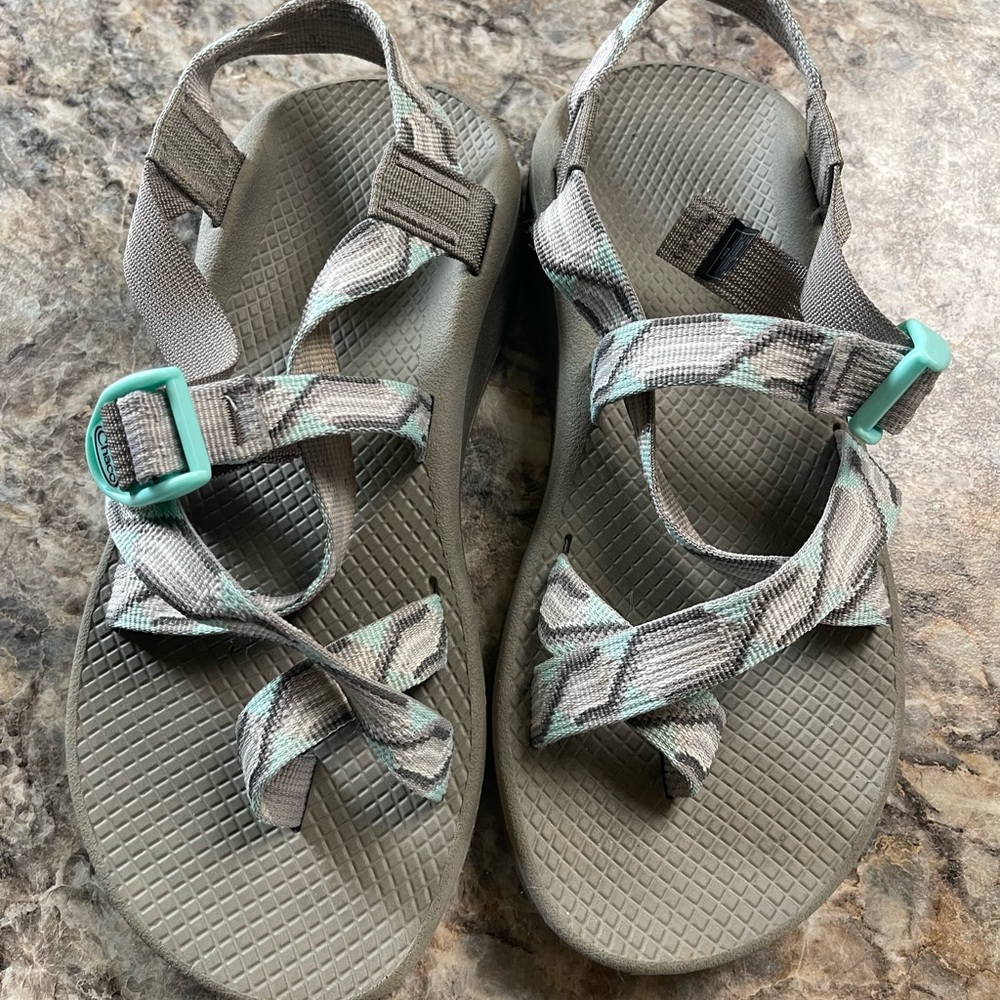 Chaco sandals 8 wide